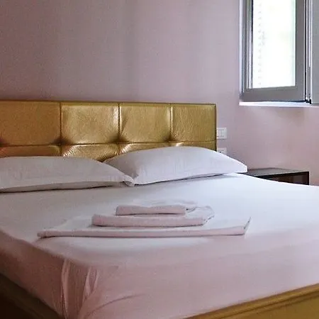 Aurelis Hotel Berxull