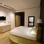Hotel Aurelis Bërxull